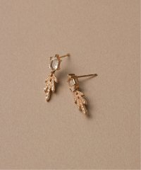 Lilas/ヘキサゴン*ダイヤarrowモチーフピアス K10(両耳)/505346006