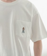 ITEMS URBANRESEARCH/TEDDY BEARワンポイント刺繍ポケットTシャツ/505370835