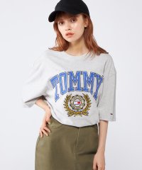 TOMMY JEANS/スケートカレッジTシャツ/505350792