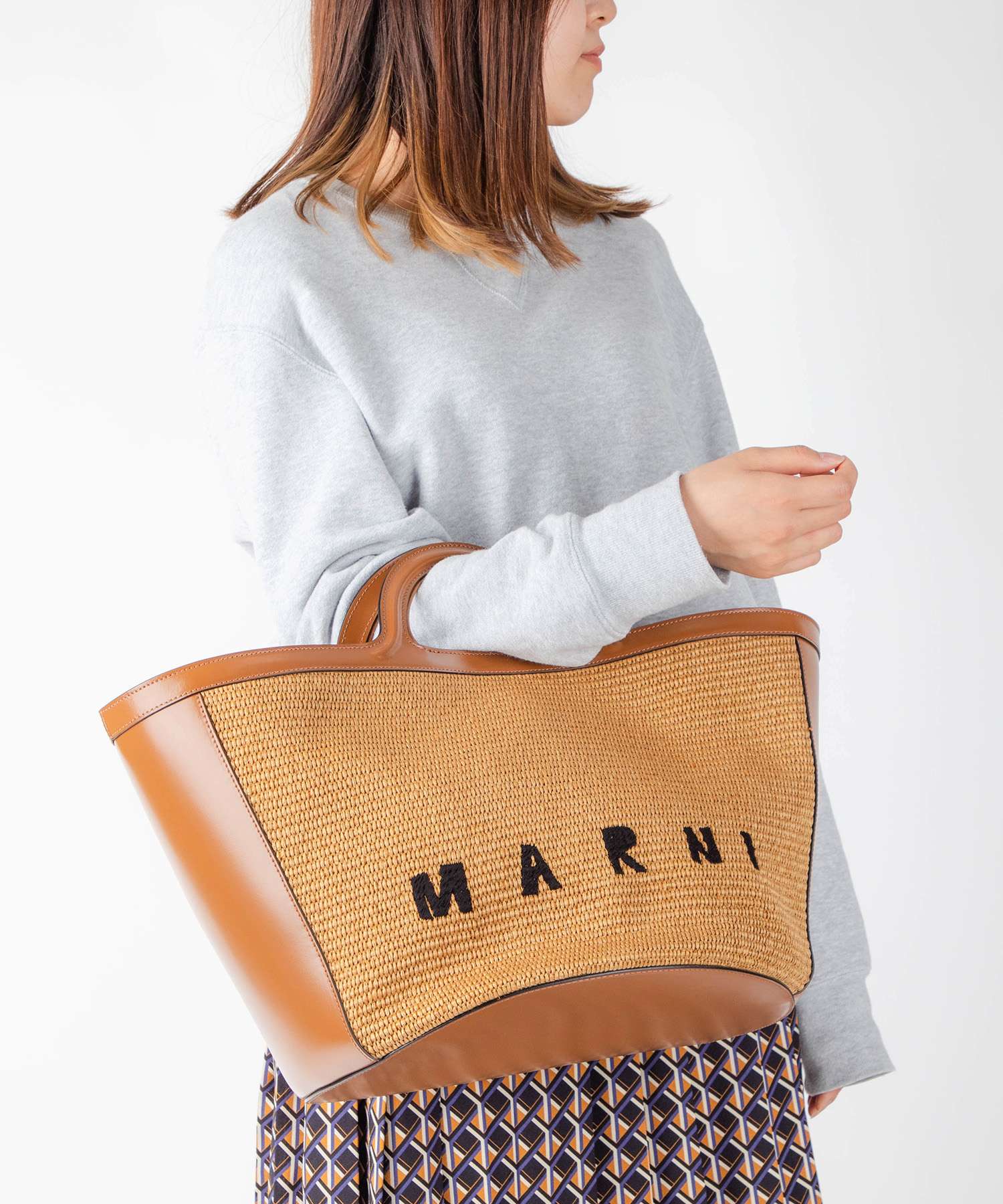 マルニ(MARNI) ショルダーバッグ | 通販・人気ランキング - 価格.com