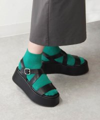 PUPE/プーペ PUPE 厚底クロスベルトサンダル 23pz367－negro/505358067