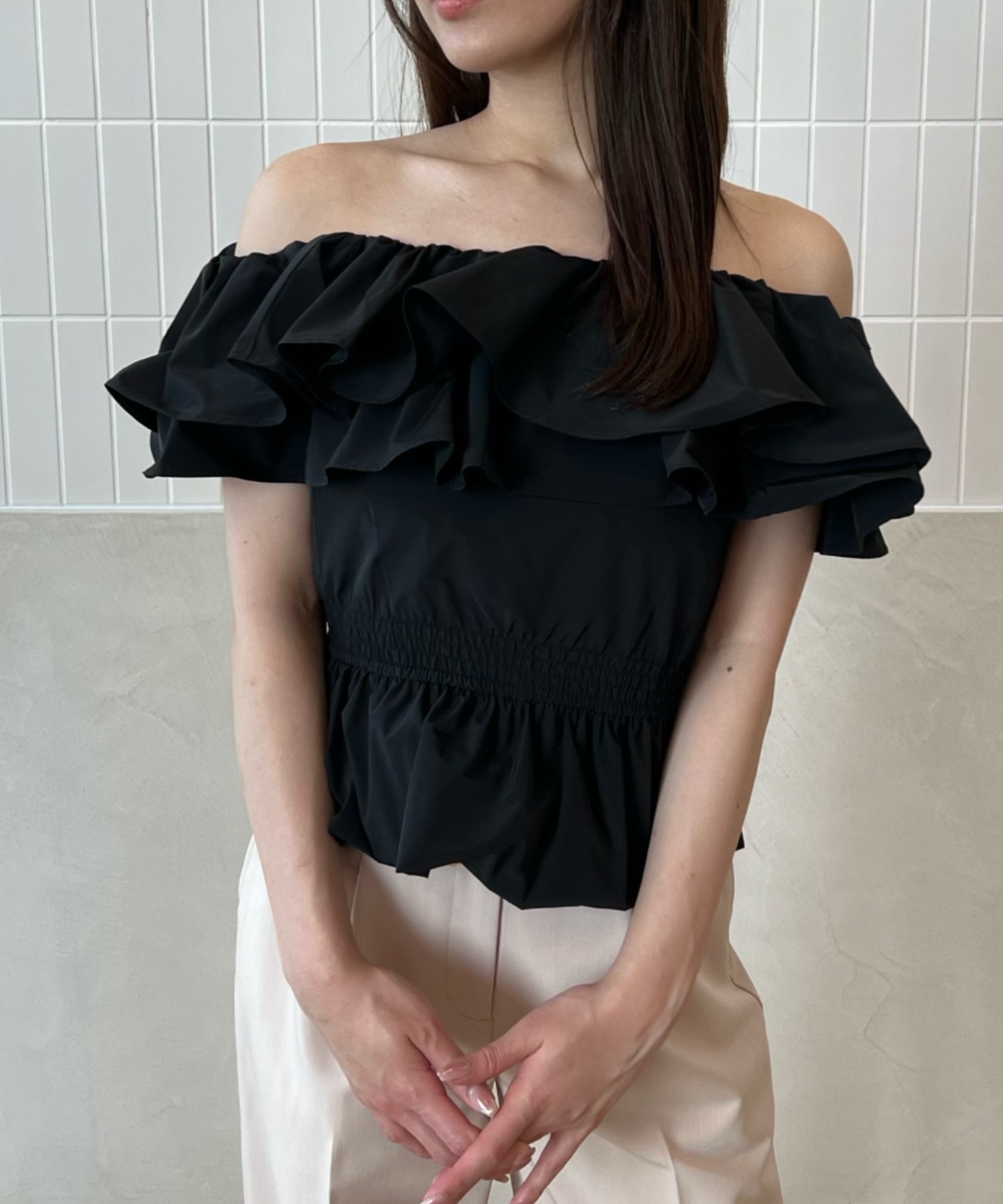 エイミーオフショルトップス シアージャガードスタッズオフショルトップス(F OFF WHITE): TOPS