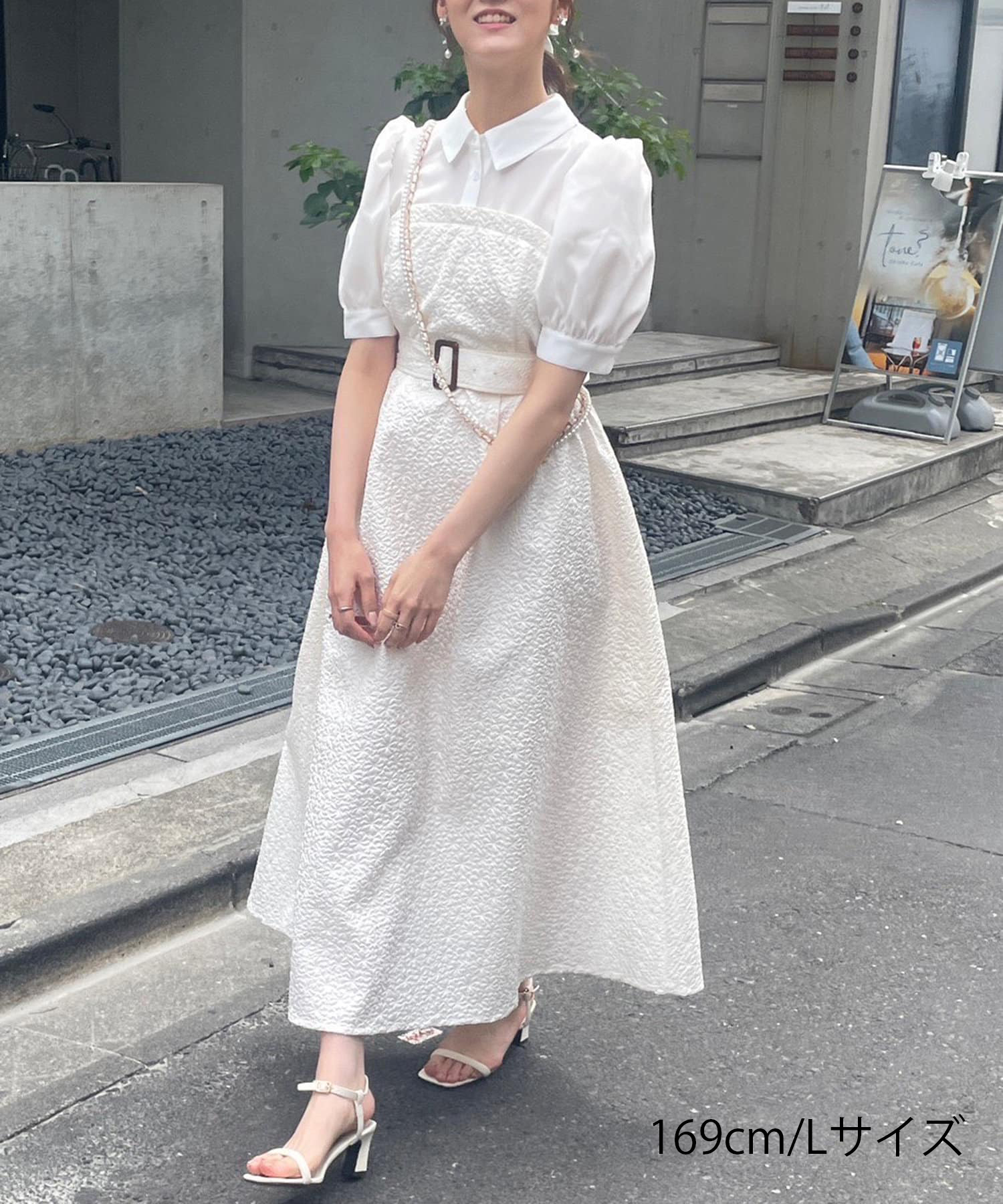 alice+olivia 総刺繍ノースリブワンピ 花柄 アリスアンドオリビア alice+olivia 総刺繍ノースリブワンピ 花柄 アリスアンドオリビア