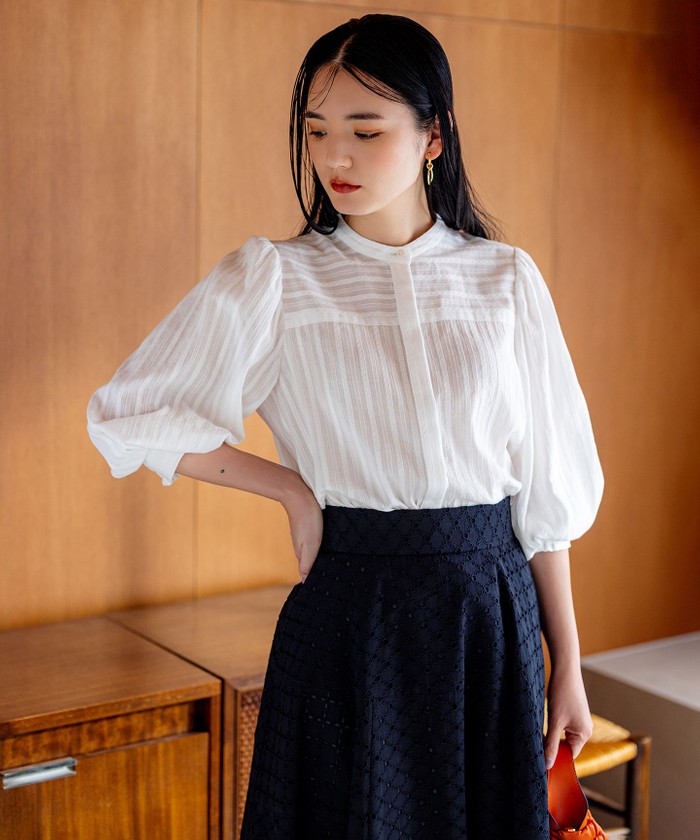 美品 bow.a ドビークロスフリルジレ ブラック 美品 bow.a ドビークロスフリルジレ ブラック