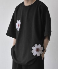 Nilway/フラワー刺繍ポンチ半袖Tシャツ/505388101