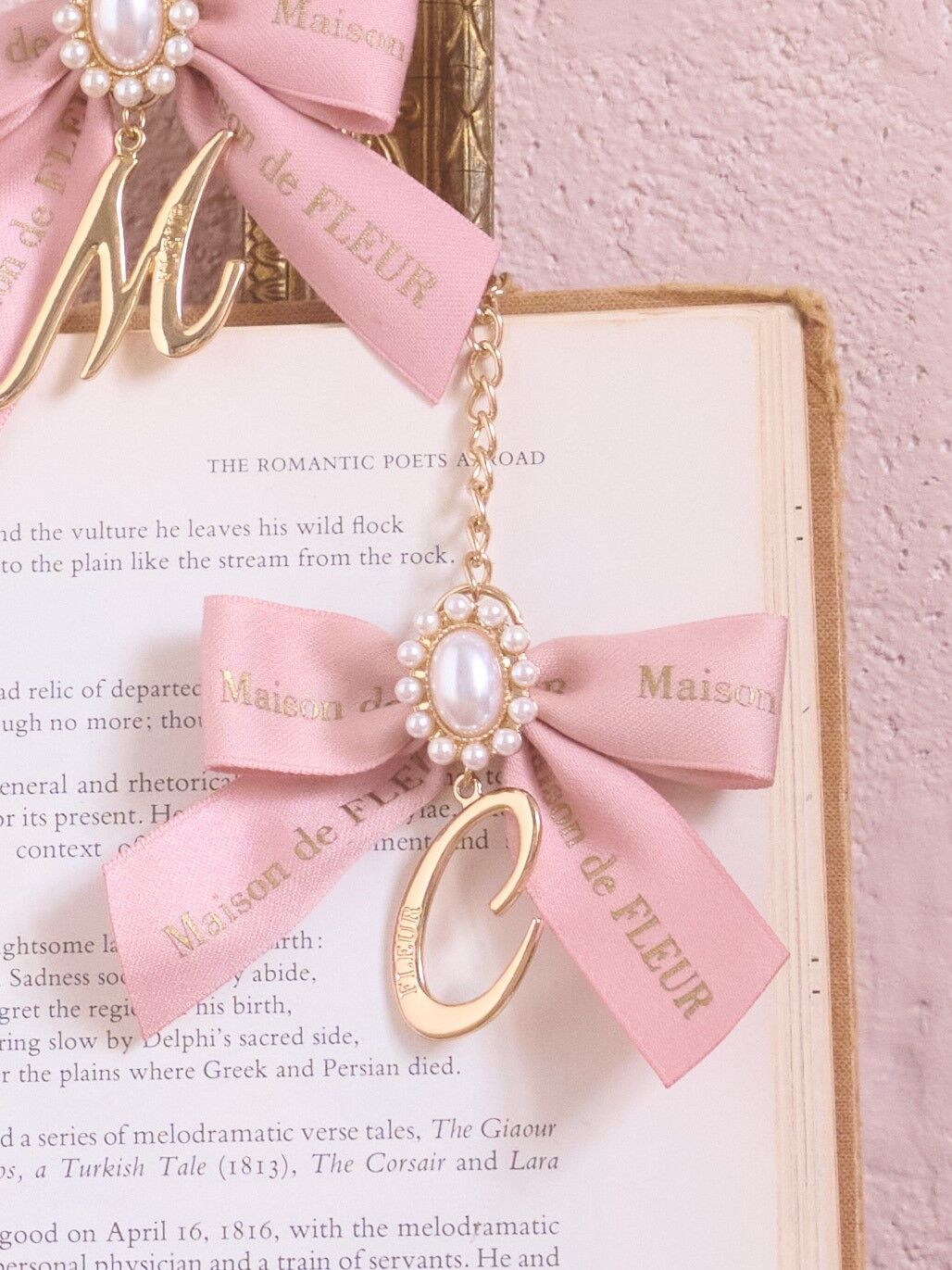 メゾン ド フルール Maison de FLEUR イニシャルリボンパール