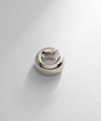 COCOSHNIK ONHITSCH/ココシュニック オンキッチュ COCOSHNIK ONKITSCH シルバー ホロウイヤーカフ ワイドフープ（片耳用）/505397104