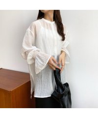 callautia/カラウティア callautia callautia バックスリットシアーシャツ/505395301