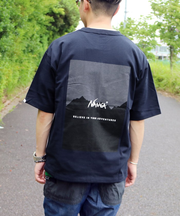 tシャツ 「NANGA」グランドパーク別注　バックプリントTシャツ レディース NICOLE｜NANGA * Grand PARK/ナンガ*グランドパーク別注バック
