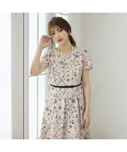 セール 50%OFF】オーガンジー刺繍ワンピース(505412427) | ローズ 