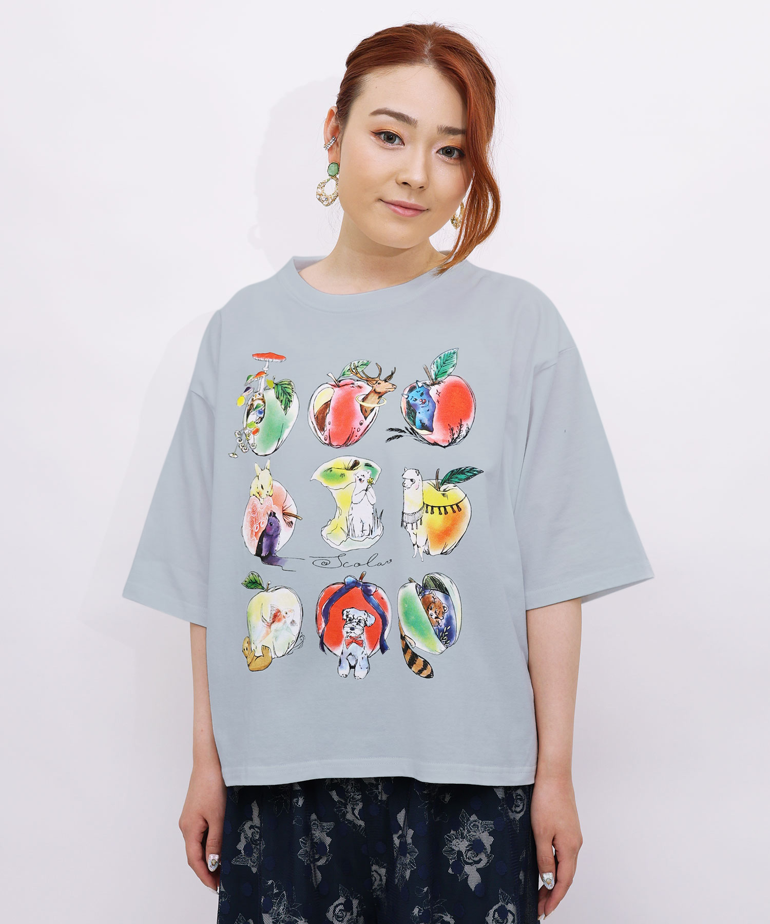 スカラー ScoLar アニマルリンゴ柄Tシャツ （ブラック） スカラー ScoLar アニマルリンゴ柄Tシャツ （ブラック