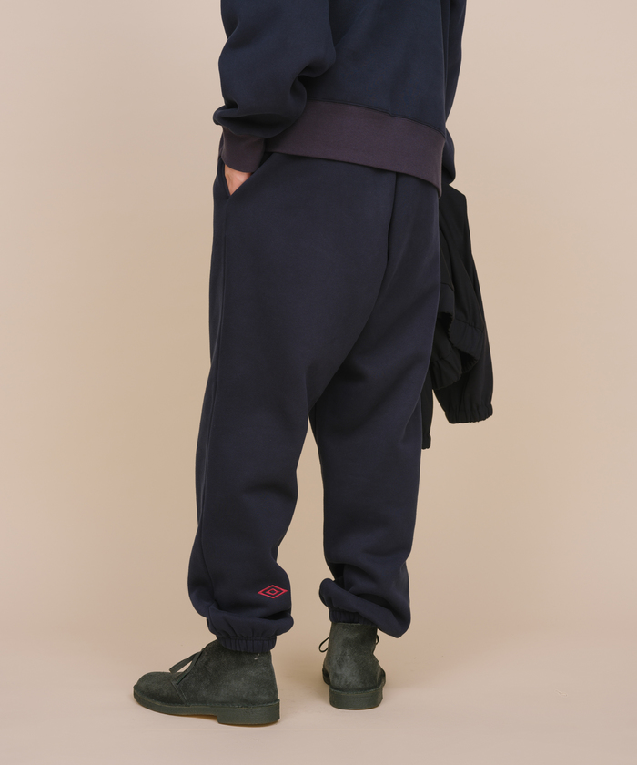 アダムエロペ UMBRO トレーナー 別注》【UMBRO】Sweat Pants / UNISEX(505421761) | アダム エ