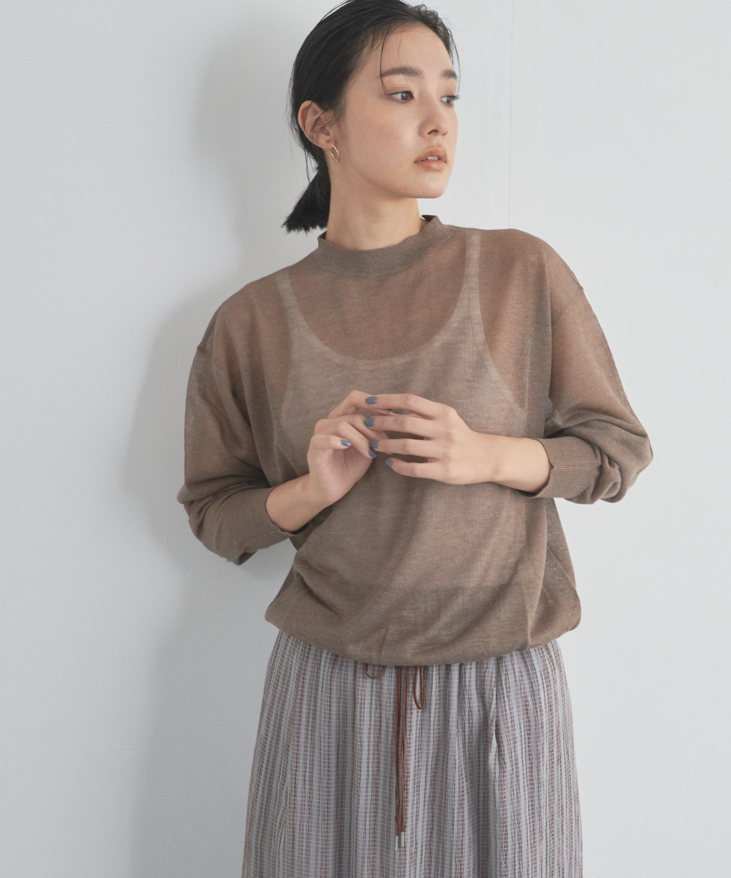セール 50%OFF】【Audrey and John Wad】バックオープンシアーニット