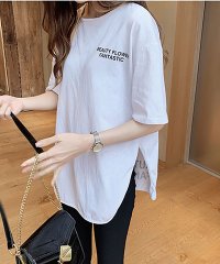 NinaetLina/サイドスリットクルーネックTシャツ/505435380