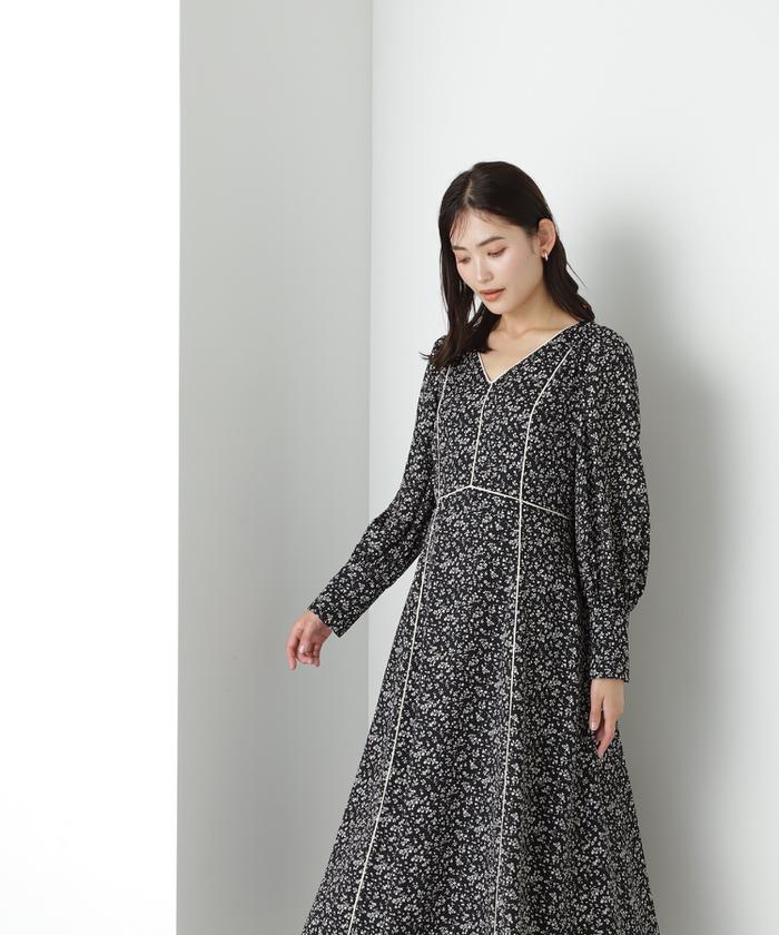 【美品】hueLe Museum フラワープリントロングワンピース36人気完売品 完売品 huele museum フラワープリントワンピース hLM 36｜Yahoo