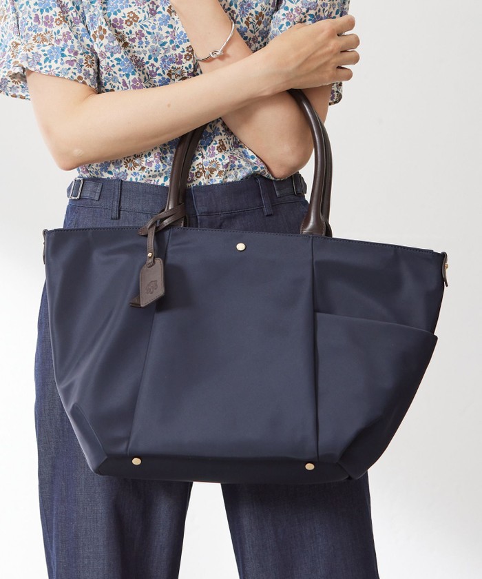 DIESEL トートバッグ MR.V-TOTE ナイロン レザーA4収納可能