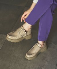 ALUNE SEVEN TWELVE THIRTY/アルネ セヴン トゥエルヴ サーティ ALUNE SEVEN TWELVE THIRTY 【レイン対応】ボリュームソールバックルシューズ/505459062