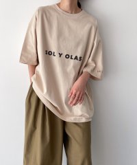 CANAL JEAN/【ユニセックス】1975 TOKYO(1975 トーキョー)"SOL Y OLAS"半袖Tシャツ/505475522