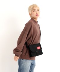 Manhattan Portage/Little Apple Shoulder Bag/505476258