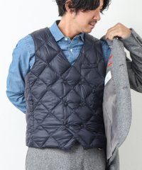 【TAION/タイオン】W－BREASTED SNAP BUTTON DOWN GILET ダウンジレ
