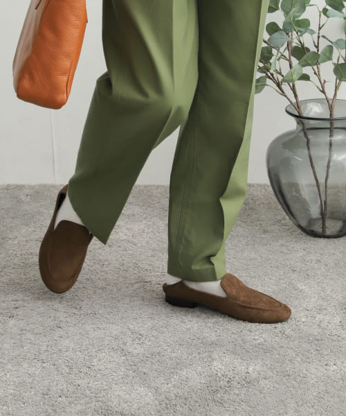 HERMES スエード ローファー レッド HERMES - エルメス ローファー スタッズ ヒール スウェード