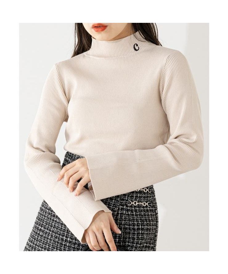 クーポン】【セール 56%OFF】【Chico】首刺繍ハイネック クーポン】【セール 56%OFF】【Chico】首刺繍ハイネック