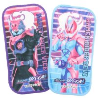 cinemacollection/仮面ライダーリバイス 特撮ヒーロー キャラクター 幼稚園 ミニタオル プチポケットタオル 2Pセット ナストーコーポレーション プレゼント /505513494