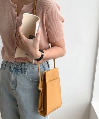 shopnikoniko/フェイクレザー スクエア ミニショルダーバッグ 【即納】 鞄 バッグ ショルダーバッグ スマホバッグ スマホショルダー ミニバッグ 肩掛け 斜め掛け ポシェット/505516374