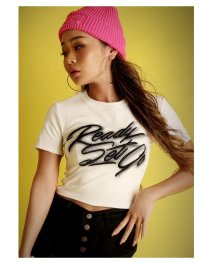 bombshell/ボムシェル bombshell 半袖Tシャツ ショート丈 ラウンドネッククロップド丈 Tシャツ ミニ丈 チビT ピチピチ クロップド丈 カットソー 韓国 レッス/505522324