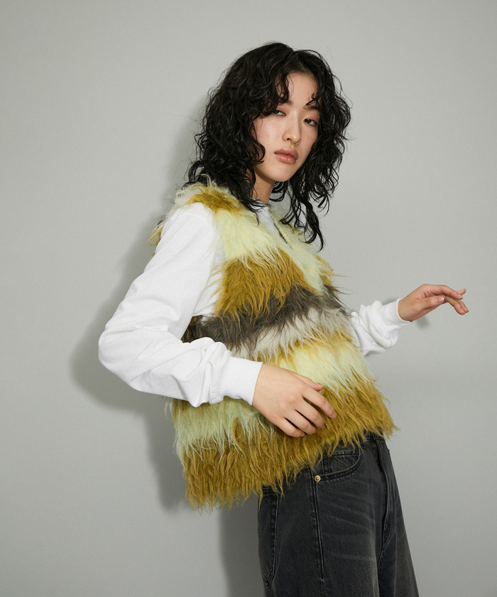 セール 20%OFF】【WEB限定】マルチボーダーファーニットジレ セール 20%OFF】【WEB限定】マルチボーダーファーニットジレ