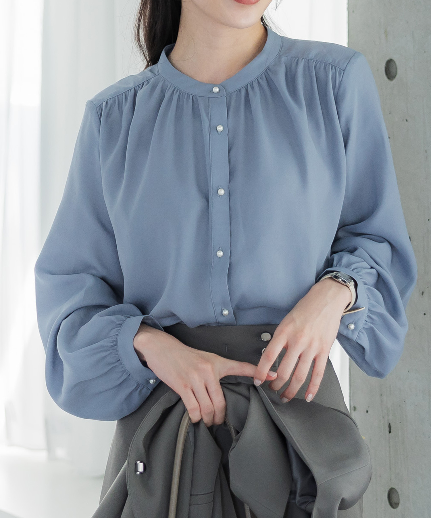 最終価格！試着のみ CIROI パールボタンブラウス