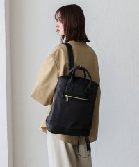 ヴィータフェリーチェ VitaFelice サイドジップナイロンリュック