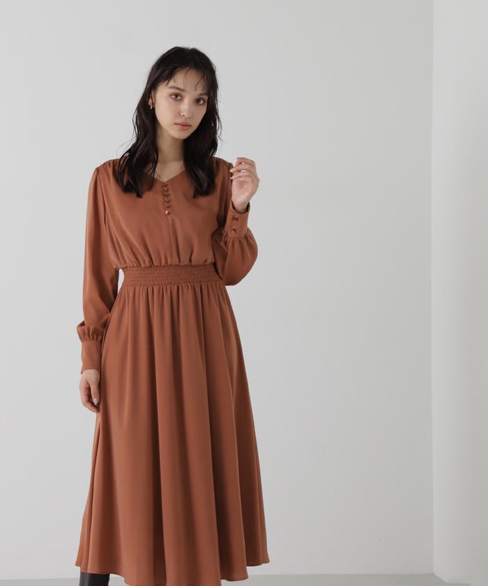 セール 30%OFF】フロントボタンVネックワンピース(505634958