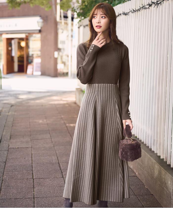 セール 30%OFF】リブケーブル千鳥ドッキングニットワンピース セール 30%OFF】リブケーブル千鳥ドッキングニットワンピース