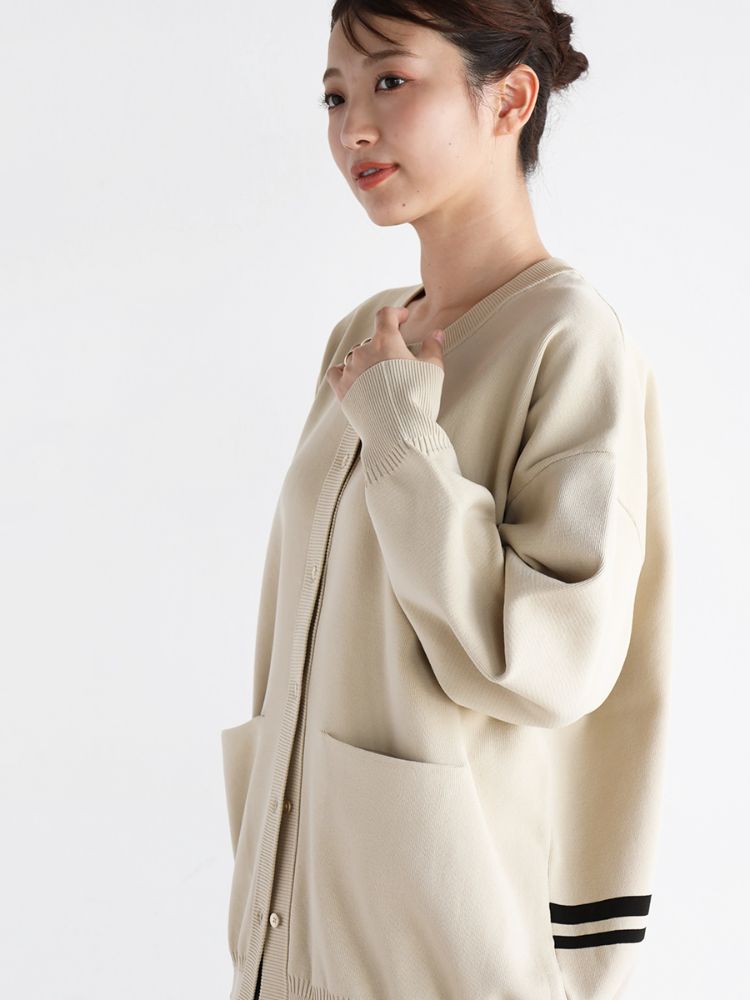 セール 48%OFF】ヴァン Vin バックラインニットカーディガン セール 48%OFF】ヴァン Vin バックラインニットカーディガン