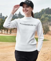 LUXEAKMPLUS/リュクスエイケイエムプラス LUXEAKMPLUS(リュクスエイケイエムプラス)ゴルフ フロントロゴモックネックニット/505685584