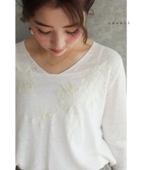 CAWAII/カワイイ CAWAII 同色刺繍に咲く素材トップス/505702780
