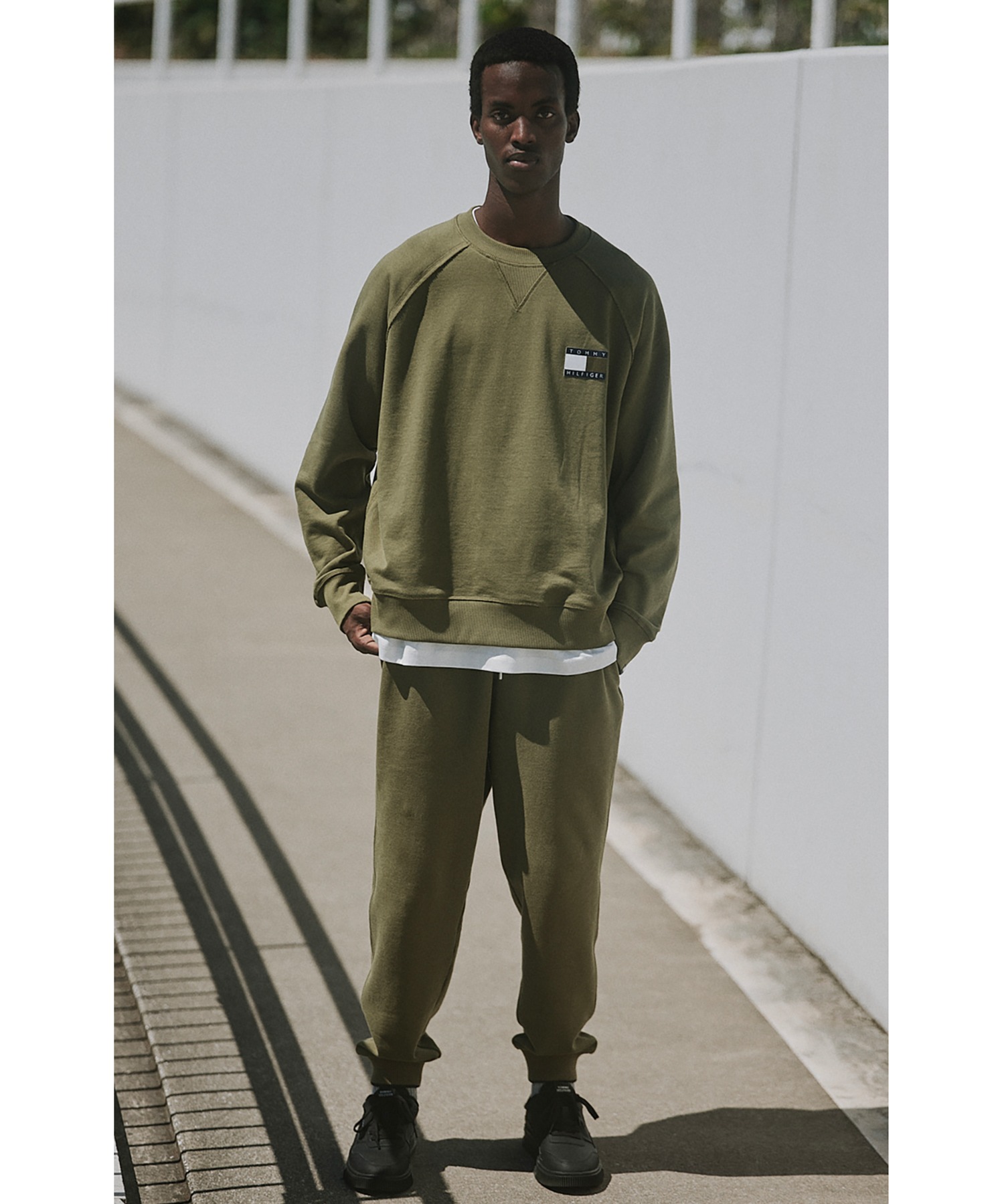 セール】トミー ヒルフィガー TOMMY HILFIGER【日本限定