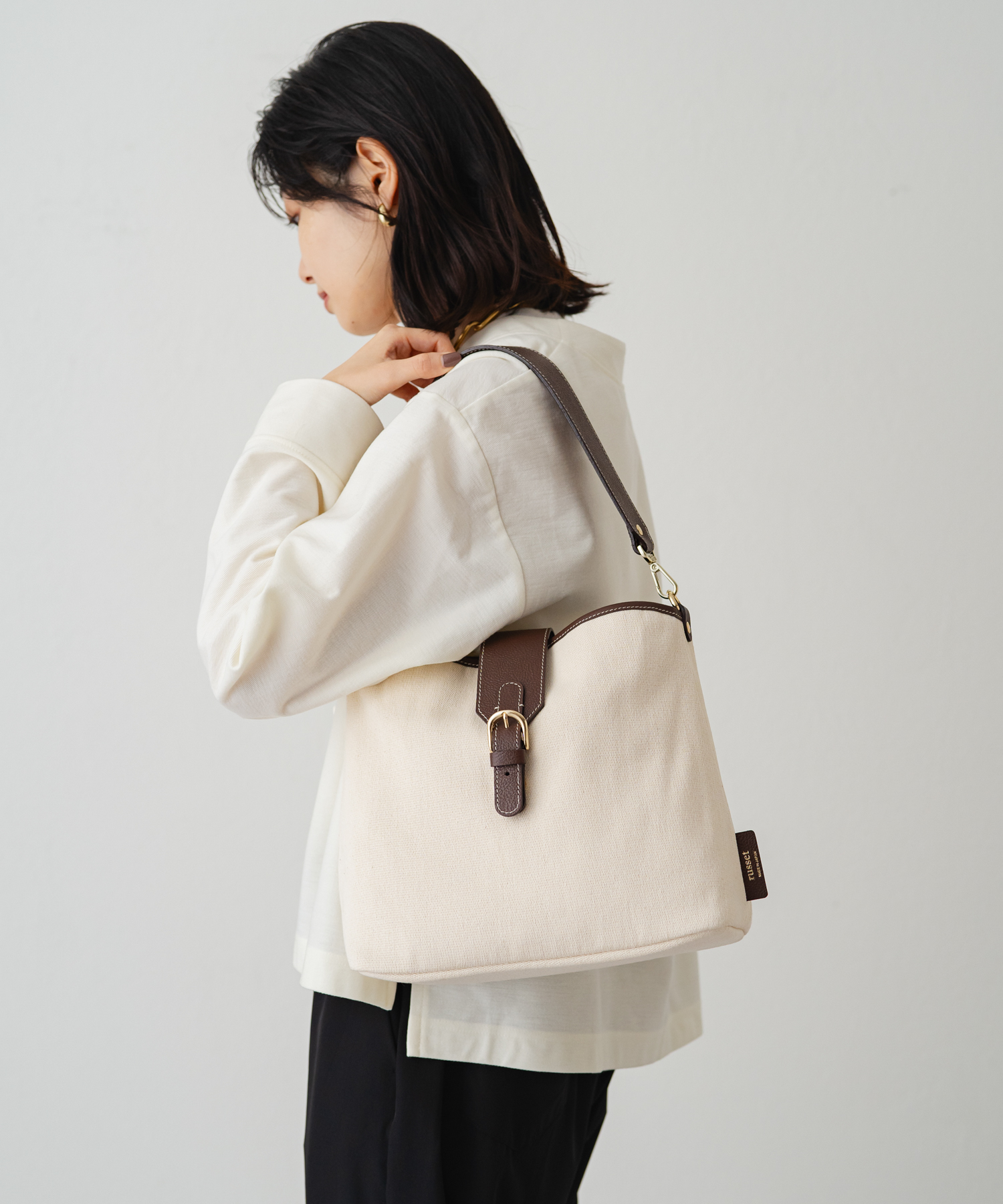 ラシット russet キャンバス　ショルダートートバッグ Vibramキャンバストートバッグ｜russet (ラシット)｜パル公式