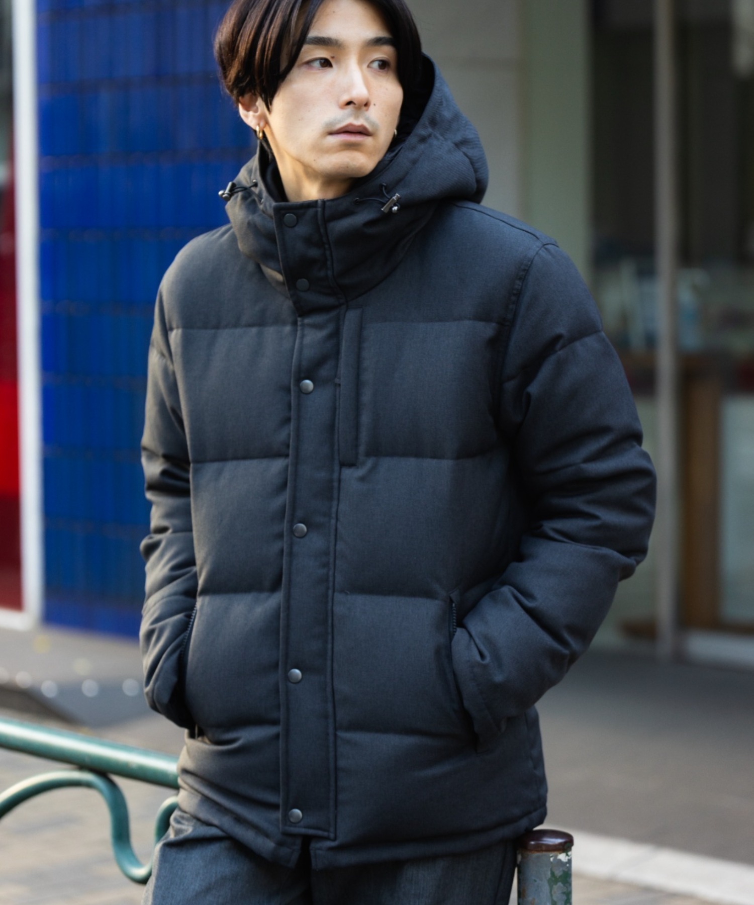 ルイヴィトンSALE【MONCLER 】ダウンジャケット Navy - kineziomassage