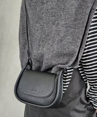 UNGRID bag/カードケース付き　軽量シュリンクミニショルダーバッグ/505708150