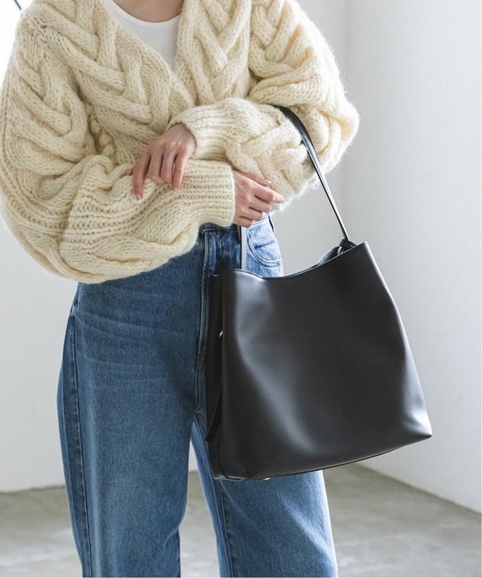 GIANNI NOTARO RAFFINATA 本革ボディバッグ ショルダー GIANNI NOTARO RAFFINATA 本革ボディバッグ ショルダー