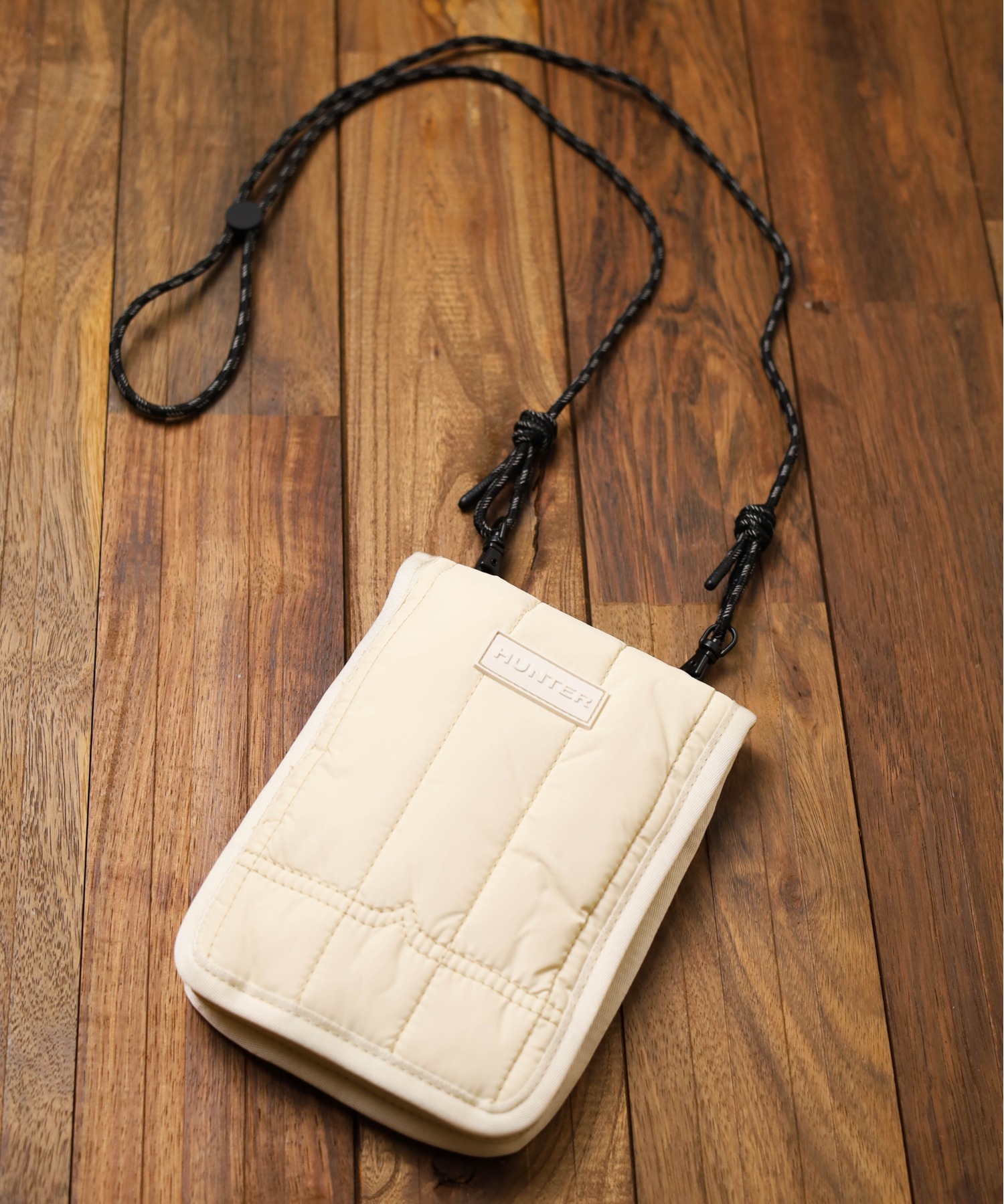 66】【HUNTER】NTREPID PUFFER ESSENTIAL PHONE POUCH-