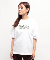 MAISON KITSUNE/【MAISON KITSUNE】メゾン キツネ フラワーズ コンフォート Tシャツ LW00116KJ0119/505742684
