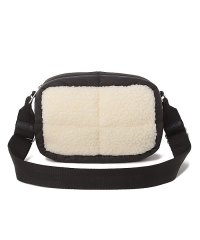 LeSportsac/PUFFY CUBE CROSSBODYクリームビーガンシェルパ/505736835