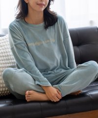 VitaFelice/ヴィータフェリーチェ VitaFelice パールシャギ胸刺繍入り ルームウェア上下2点セット（長袖）/505748733