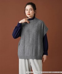 Leilian PLUS HOUSE/ハイネックニットベスト【MUSE BY ROCHAS Premiere】/505707428