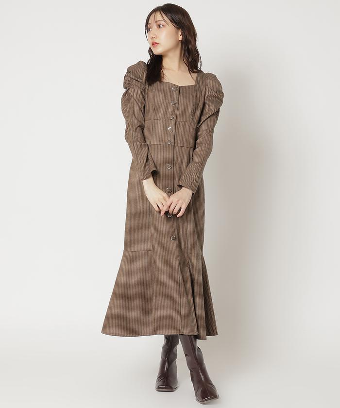 セール 50%OFF】パワーショルダーマーメイドワンピース
