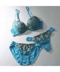 petit marie/パリーゼ Palissee ローズ刺繍 3/4モールドカップブラ＆ショーツ＋Tバック【返品不可商品】/505782533