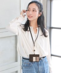 Clelia/クレリア Clelia パスケース レディース リール付き 定期入れ ブランド icカード IDケース 首掛け 軽量 薄型 定期 2way かわいい おしゃれ /505803231